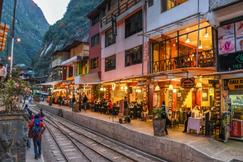 what to do in Aguas Calientes