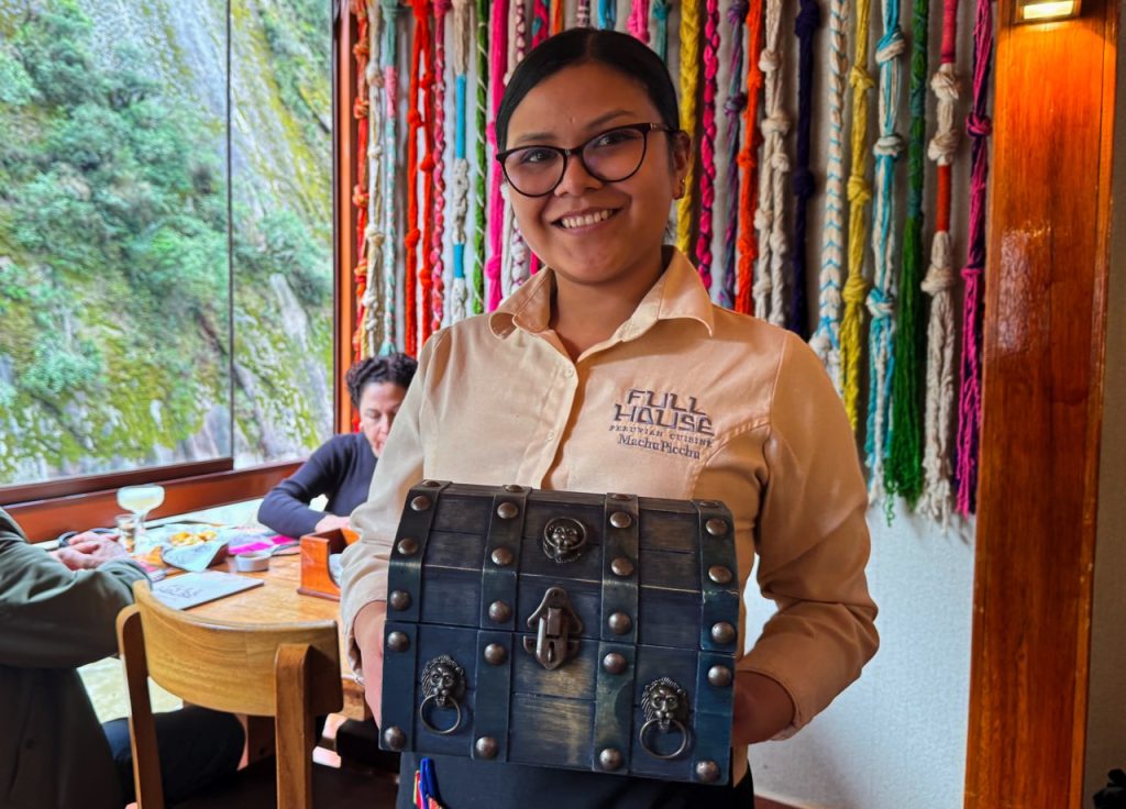 Chocolate Brownie in Full House Restaurant