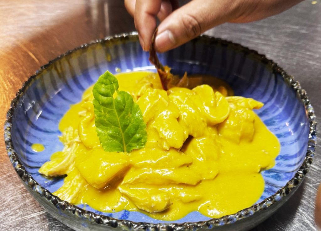 Cooking Aji de Gallina