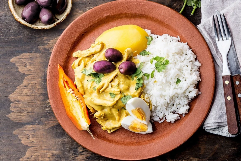 Peruvian Spicy Creamed Chicken